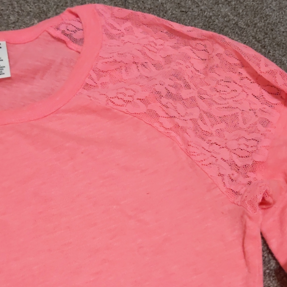 Pink victoria secret top - Picture 2 of 4